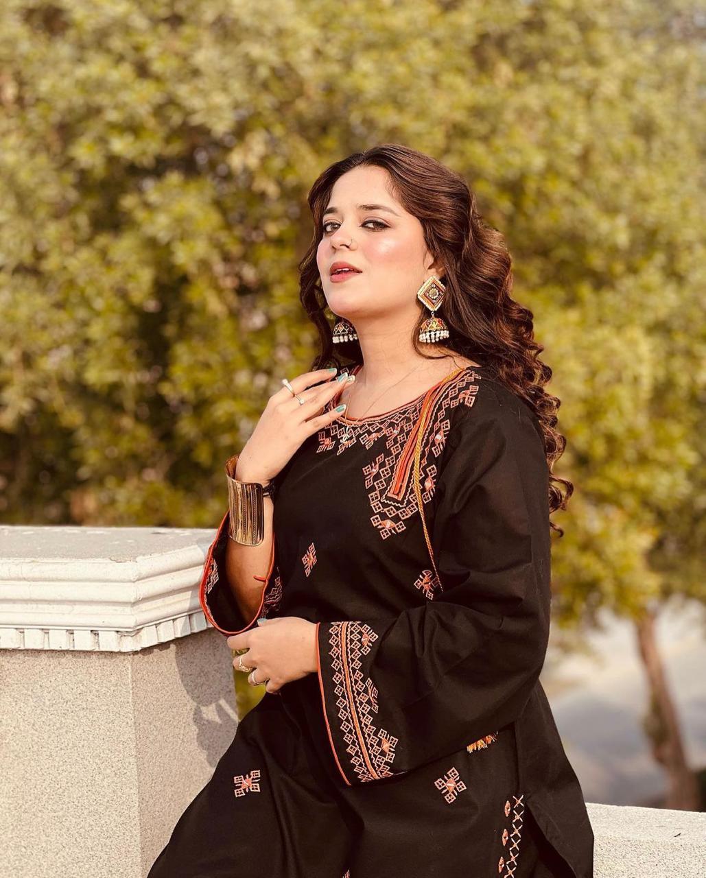 3PC Fancy linen Embroidery With Mirror Work